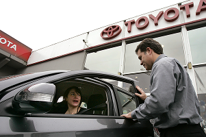 Tips Berkendara Jarak Jauh